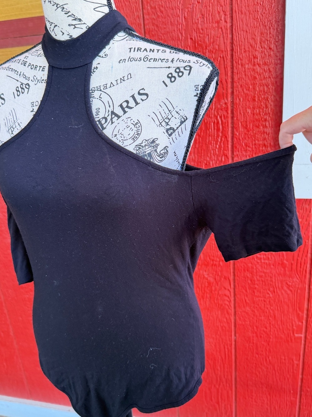 Haute Monde Black Cold-Shoulder Halter Neck Bodysuit - Picture 3 of 5